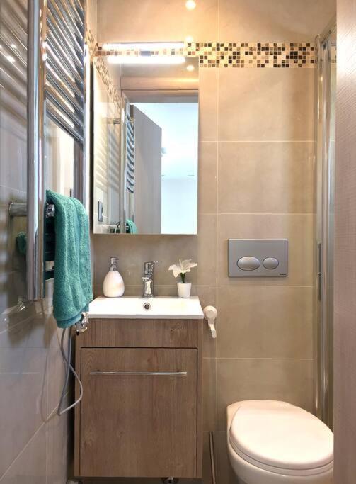 Emerald Mini Suite:Your Deluxe Studio In Kalamaria Tesalónica Exterior foto